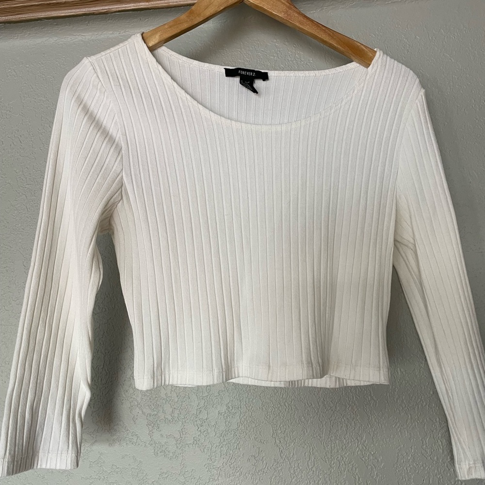 White ribbed long sleeve Forever 21 shirt